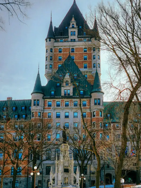 Historikal hotel in Canada